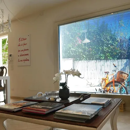 Olive Dei Marmi 펜션 포르데데이마르미